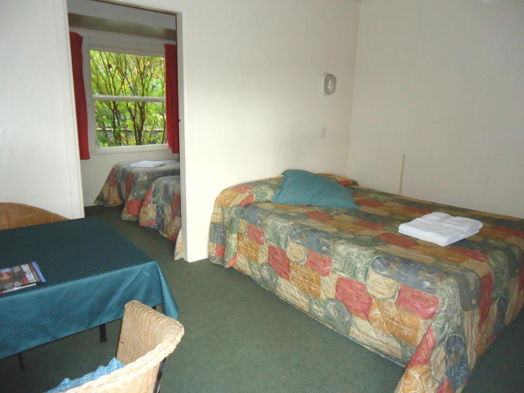 Park Lodge Motel Te Awamutu Room photo